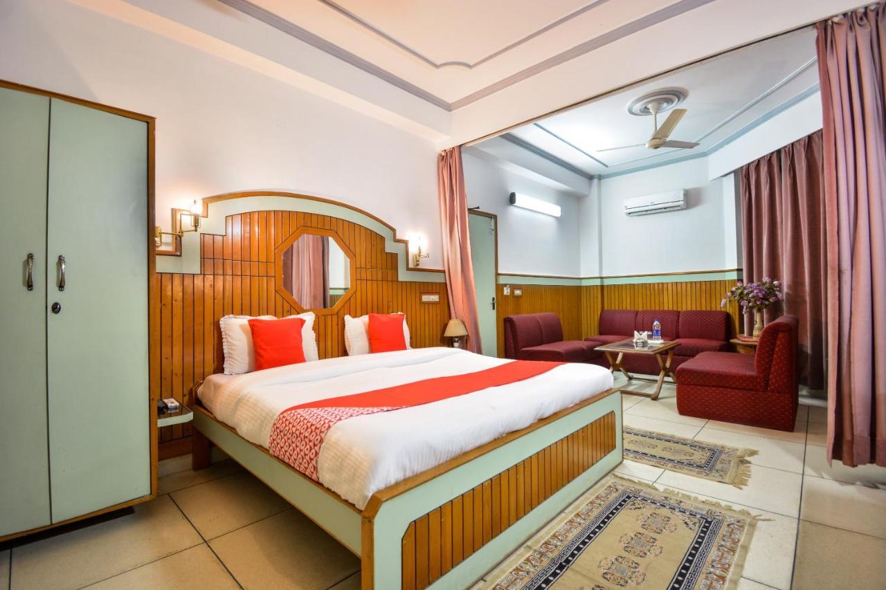 Oyo 46616 Hotel Abhinandan Jind Экстерьер фото