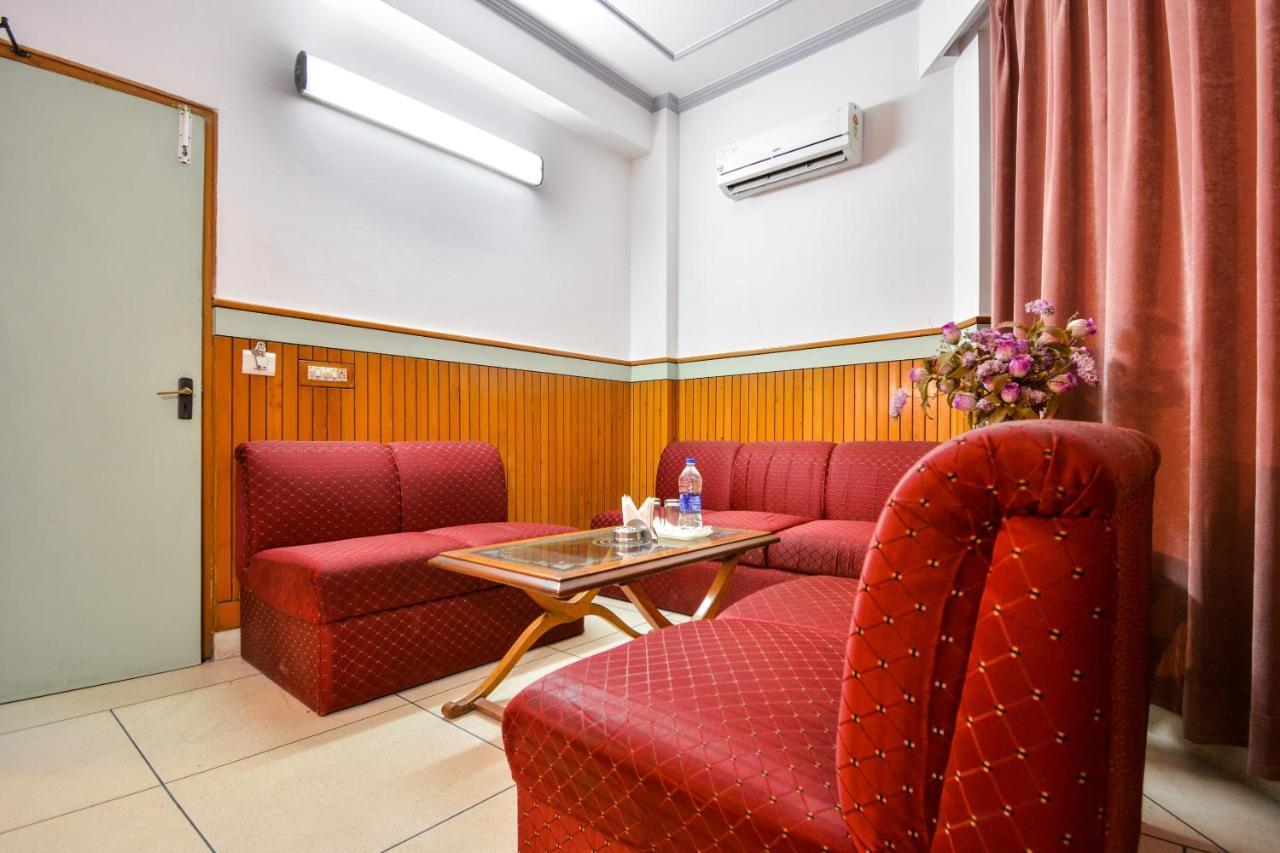 Oyo 46616 Hotel Abhinandan Jind Экстерьер фото