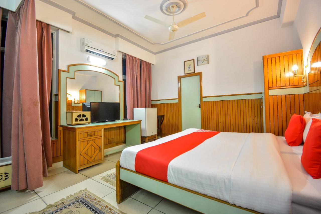 Oyo 46616 Hotel Abhinandan Jind Экстерьер фото