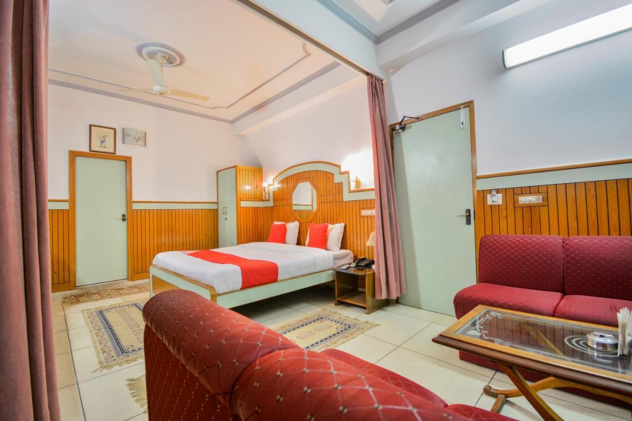 Oyo 46616 Hotel Abhinandan Jind Экстерьер фото