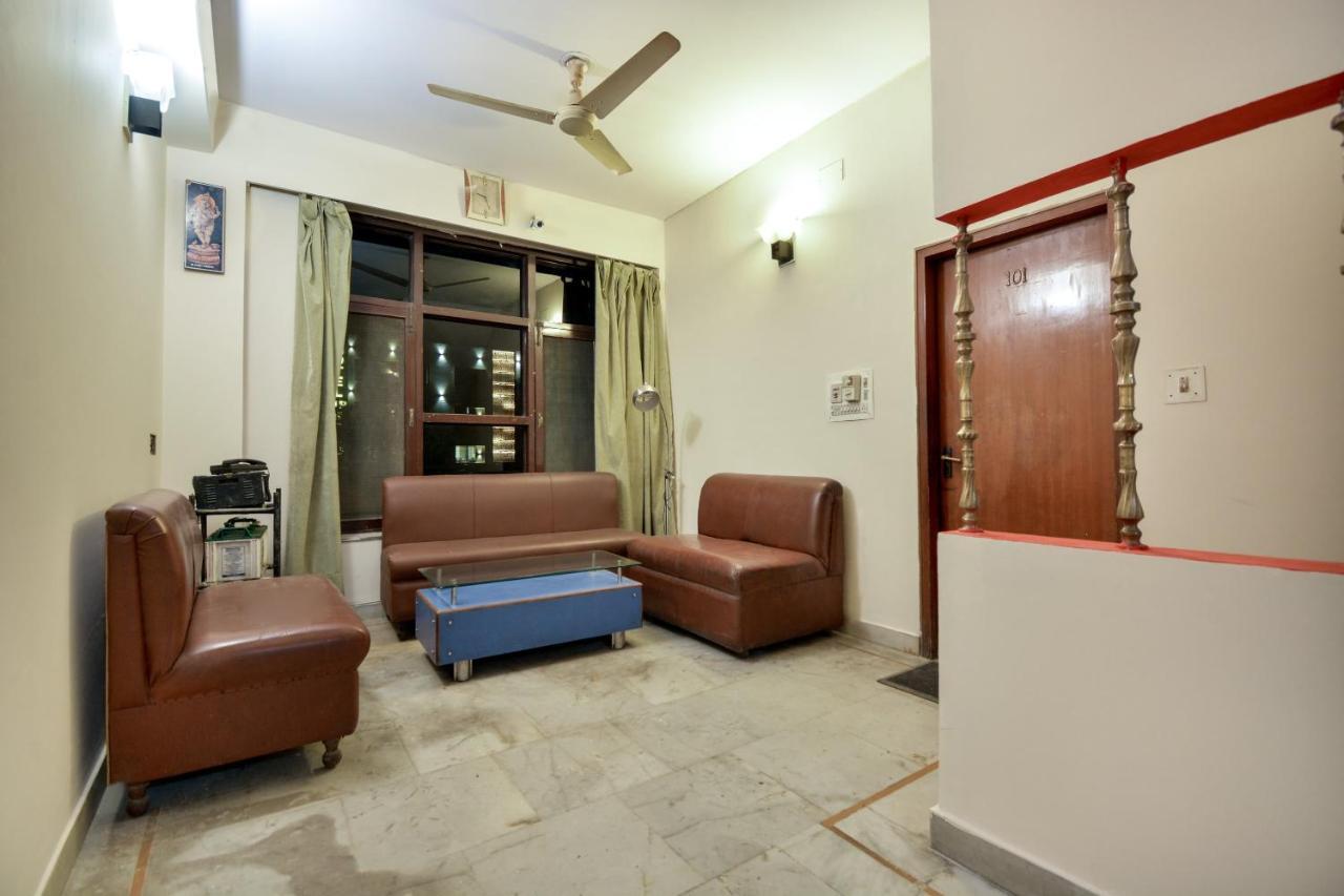 Oyo 46616 Hotel Abhinandan Jind Экстерьер фото
